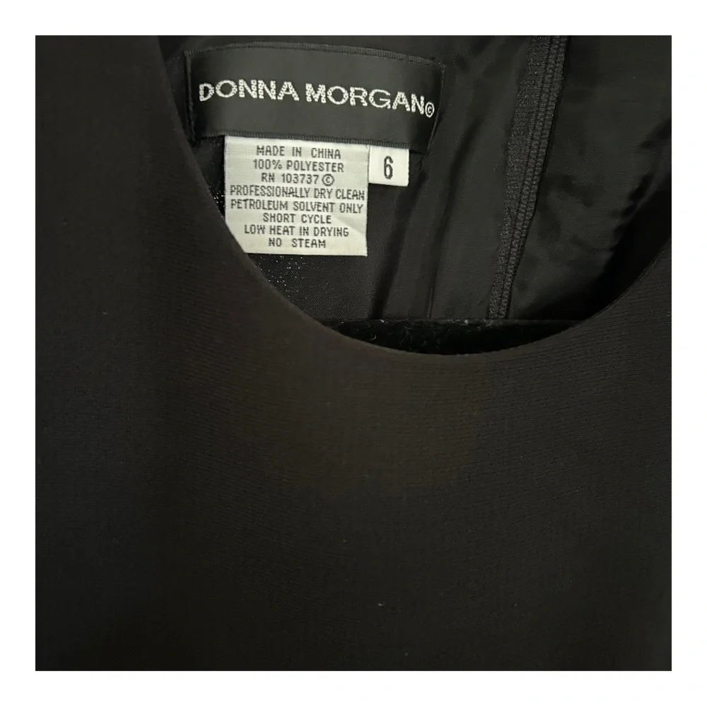 NEW Donna Morgan Little Black Dress Scoop Neck Zip Short Sleeve Womens 6